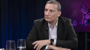 VÍDEO | Álvaro Nieto: «Los periodistas no estamos para echar a Sánchez, sino para contar lo que hace» | EL PURGATORIO