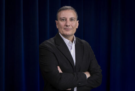 Álvaro Nieto: «Los periodistas no estamos para echar a Sánchez, sino para contar lo que hace»