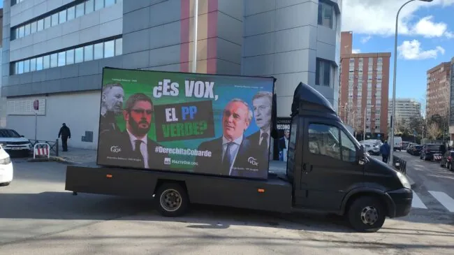 Hazte Oír entra en campaña por Alvise en Aragón y critica a Vox por ser «el PP verde»