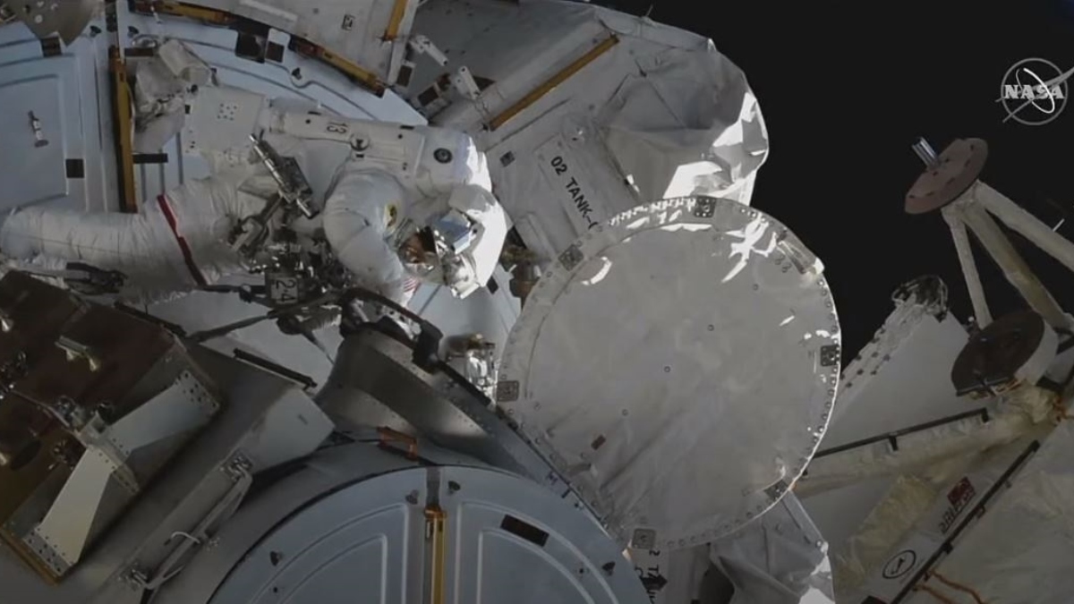 La NASA traerá de vuelta a cuatro astronautas de la Estación Internacional por un problema médico