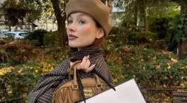 Colas en Zara por estos tres pantalones básicos de rebajas por menos de 20 euros