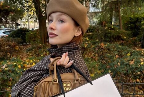 Colas en Zara por estos tres pantalones básicos de rebajas por menos de 20 euros