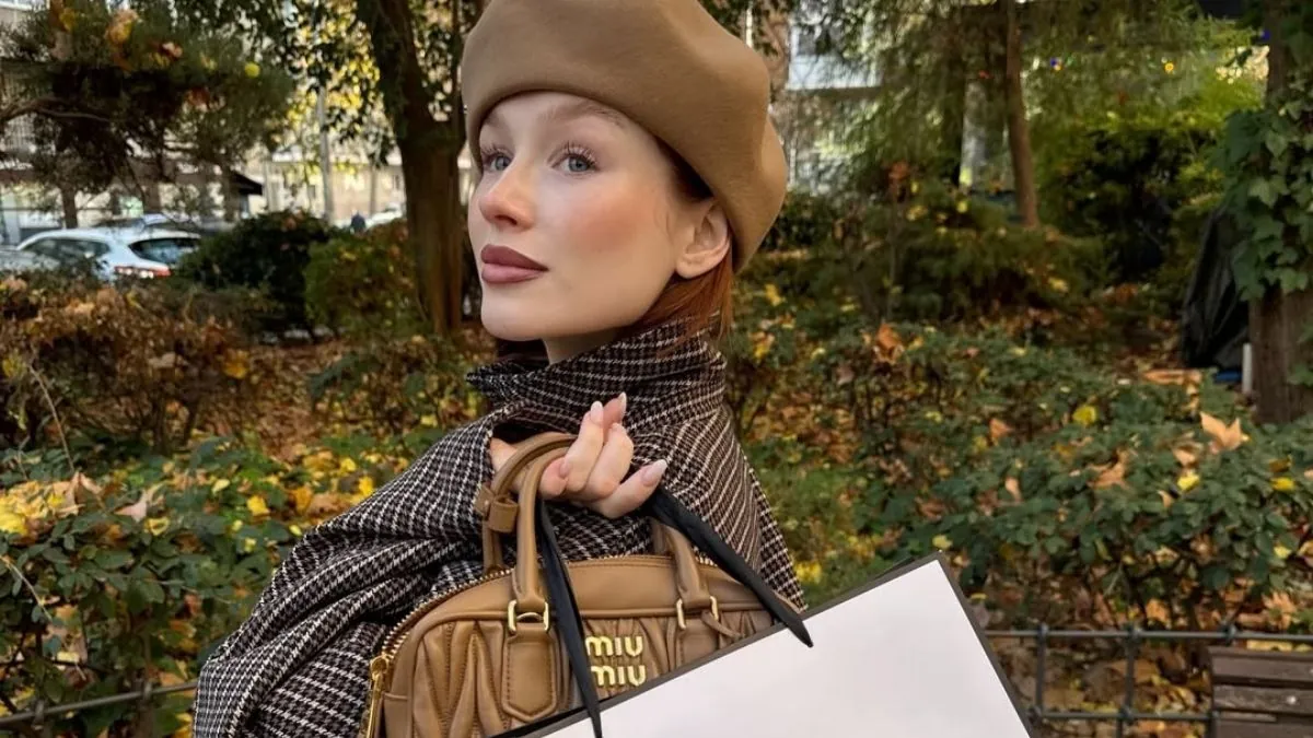 Colas en Zara por estos tres pantalones básicos de rebajas por menos de 20 euros