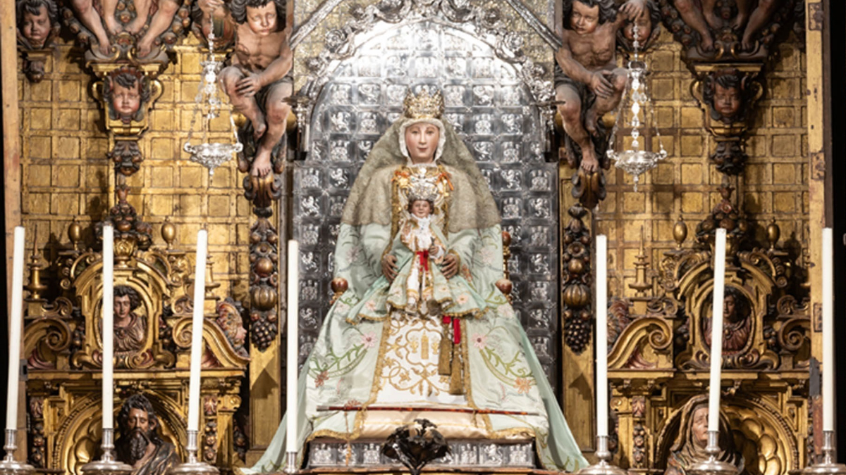 La Catedral de Sevilla halla elementos inéditos del tabernáculo medieval