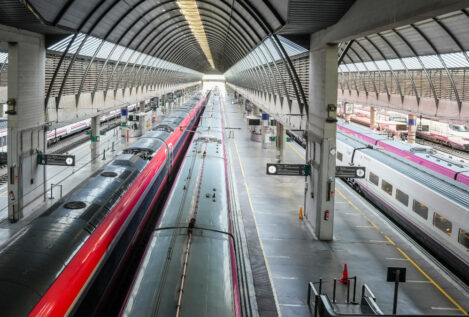 Facua avisa a los viajeros de sus derechos por la suspensión del servicio Madrid-Andalucía