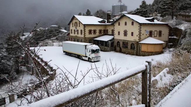 Transportistas denuncian que los temporales muestran la falta de zonas de estacionamiento