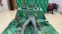 Un detenido por el robo de la estatua de Seve Ballesteros, que aparece en varios trozos