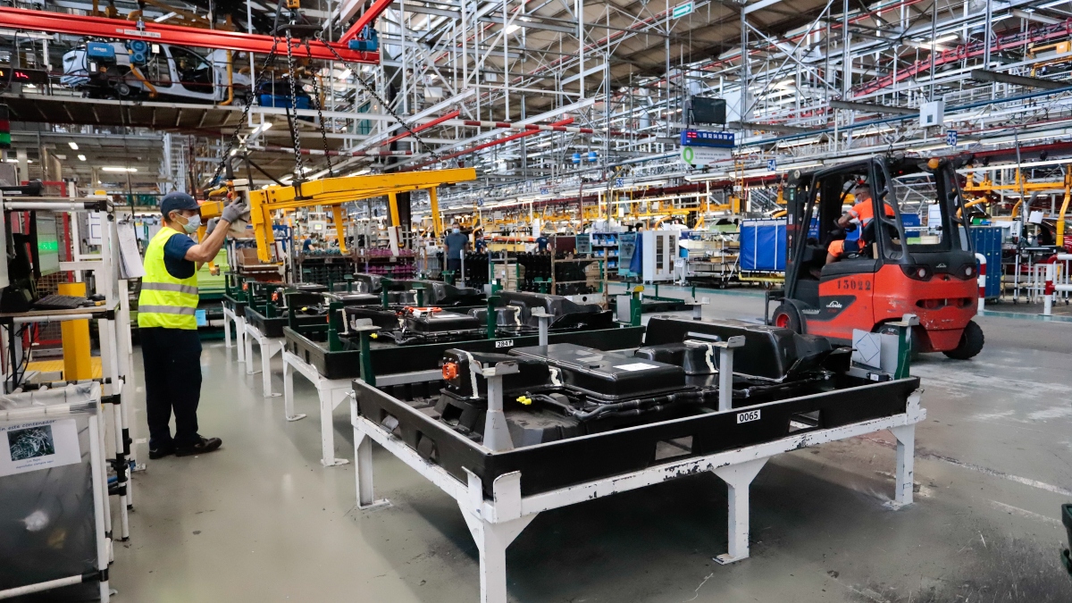 La producción industrial creció un 1,8% en noviembre y sumó seis meses de alzas