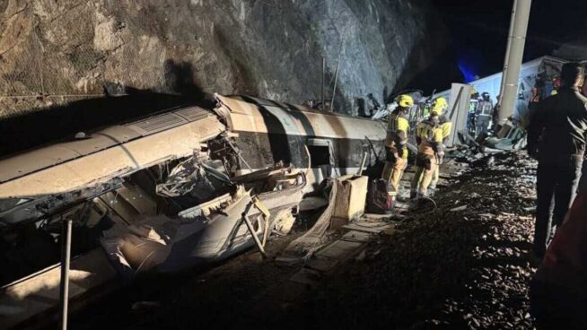 Las imágenes del accidente mortal de dos trenes en Adamuz (Córdoba)