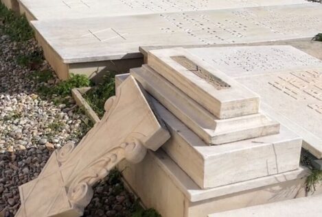 La comunidad judía denuncia vandalismo contra varias tumbas en un cementerio de Barcelona