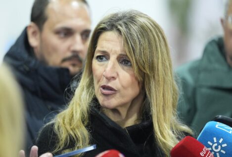 Yolanda Díaz teme una pinza de Pedro Sánchez con Podemos para apartarla