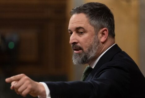 Abascal apunta al Gobierno «corrupto» por los accidentes ferroviarios: «Ábalos está en prisión»