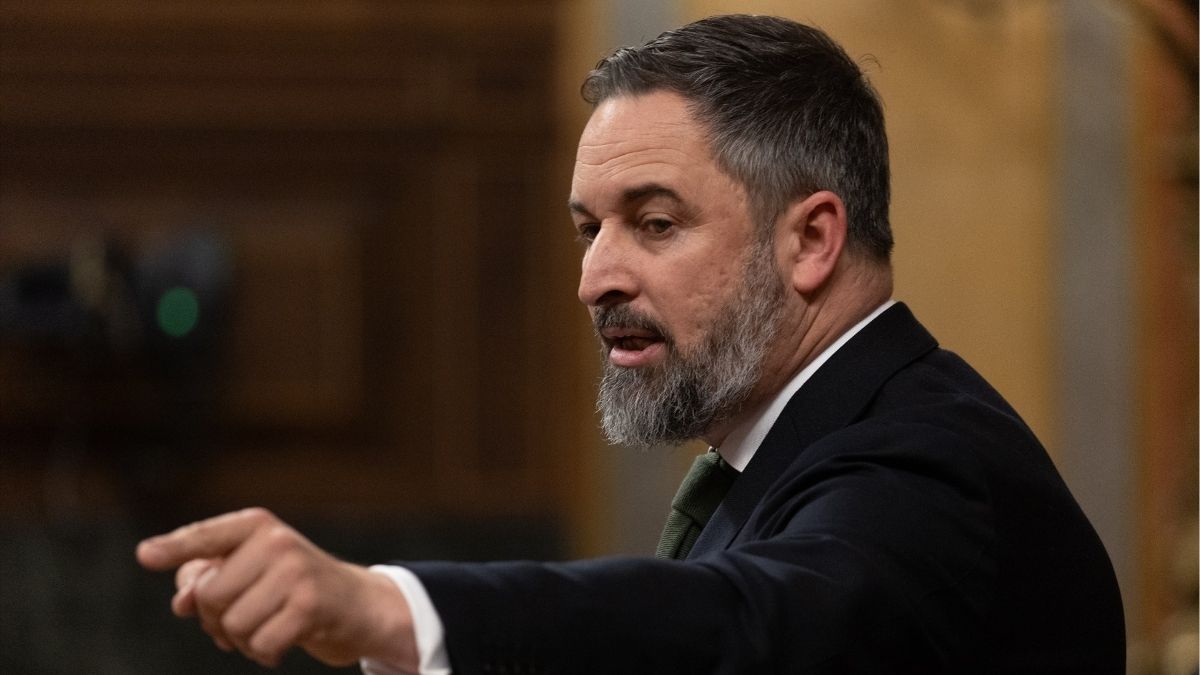 Abascal apunta al Gobierno «corrupto» por los accidentes ferroviarios: «Ábalos está en prisión»