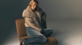 Los tejidos de pelo vuelven un invierno más para robar el protagonismo en cualquier 'look'