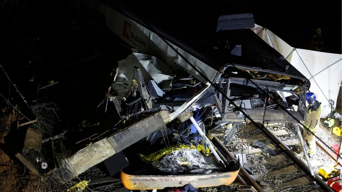 La Generalitat apunta al desprendimiento de un talud como principal hipótesis del accidente