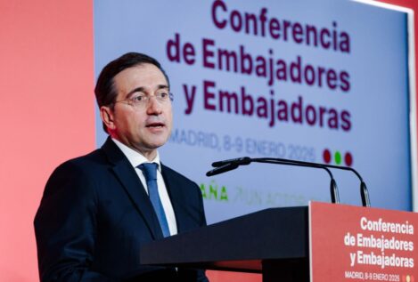 Albares lamenta que EEUU desmonte el orden internacional con «la ley de la selva»