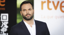 Álex Barreiro, el presentador de Lugo que sustituye a Intxaurrondo en TVE y ama el arte