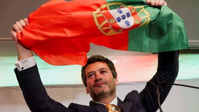 Ventura elogia que el primer ministro portugués «no sea un obstáculo» en la segunda vuelta
