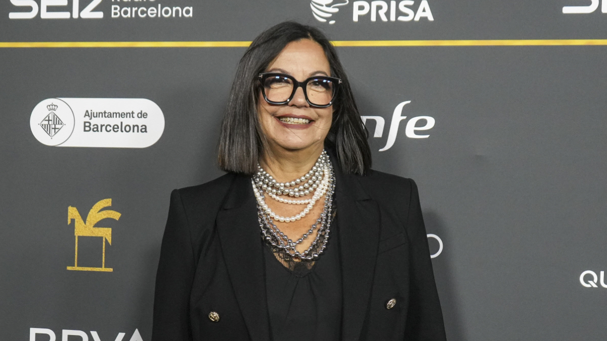 Àngels Barceló, 62 años: «Me levanto a las cuatro de la mañana de un salto y solo me tomo un café»