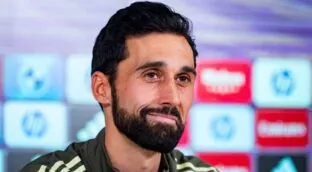 Arbeloa debuta al frente del Madrid: las claves para triunfar donde Xabi fracasó