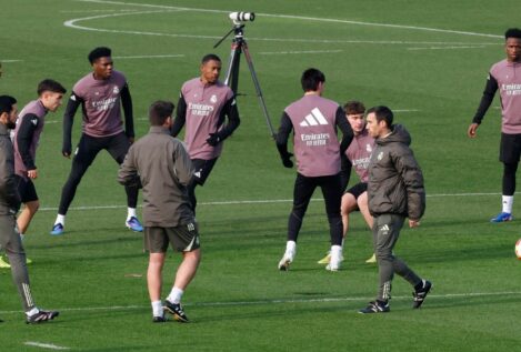 Arbeloa se estrena al frente del Madrid sin Mbappé y con Pintus en la preparación física