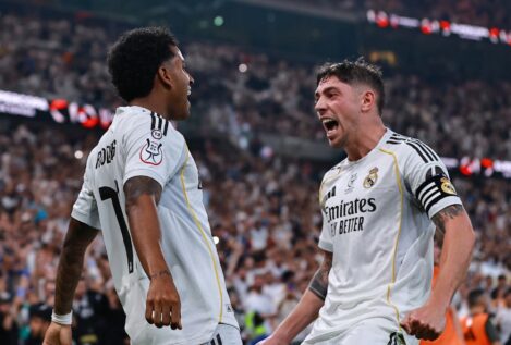 El Madrid resiste al Atlético y se cita con el Barça en la final de la Supercopa de España