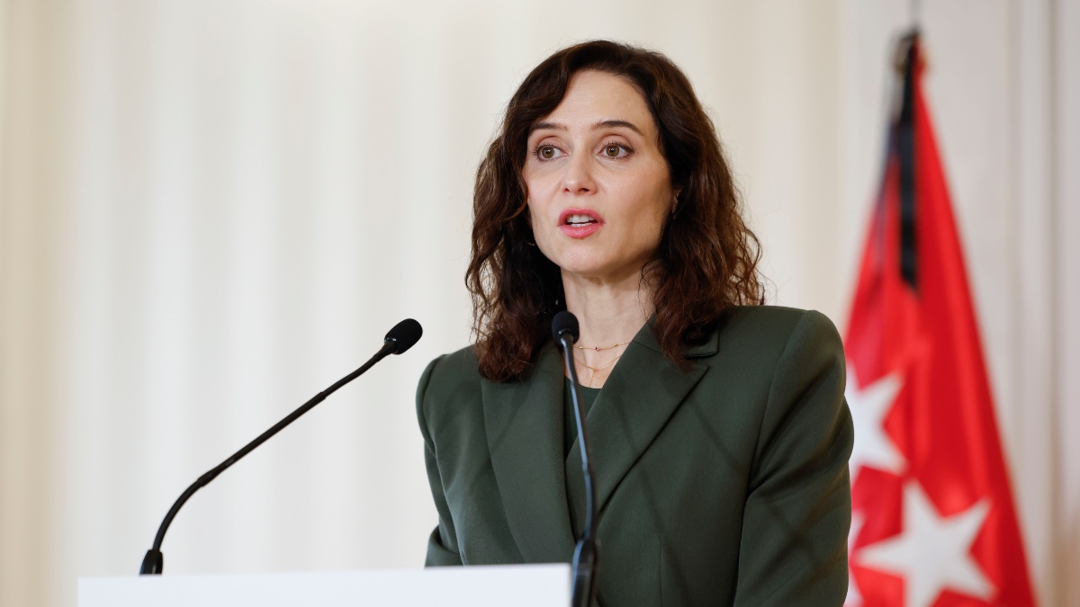 Ayuso pide al Arzobispado de Madrid una misa funeral por las víctimas del accidente de tren