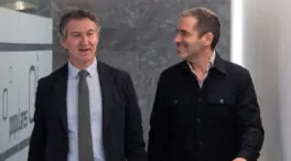 Borja Sémper aparece por primera vez tras mejorar de su cáncer: «Tendrá que ser operado»