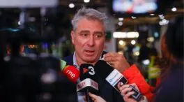 El portavoz de Renfe en Cataluña dice que buscan normalizar la oferta de trenes el lunes