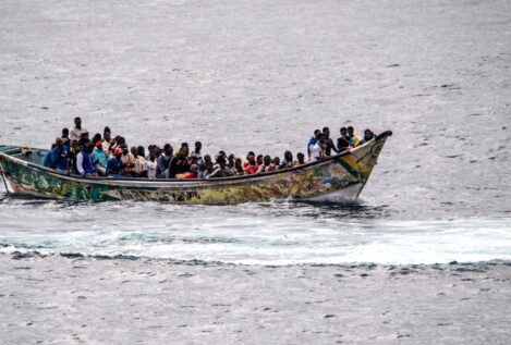 Rescatan a medio centenar de inmigrantes a bordo de tres pateras frente a Formentera