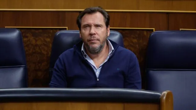 El PP reclama la comparecencia urgente de Puente por el colapso del sistema ferroviario