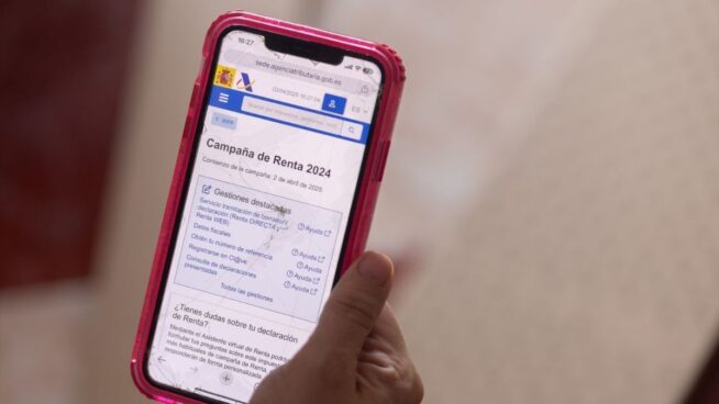 Los españoles se deducen un 14% más en el IRPF por sus donaciones a partidos políticos