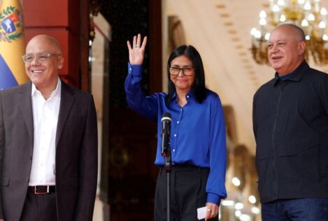 Delcy Rodríguez anuncia la liberación de fondos congelados por las sanciones de EEUU