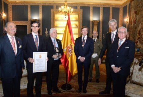 El Duque de Alba recibe el V premio Embajador José María Velo de Antelo