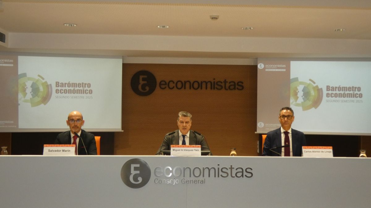 Economistas prevén un crecimiento del PIB del 2,3% en 2026, pero no ven mejoras en hogares