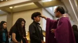 Cambio histórico en EEUU: los católicos superan a los protestantes en la generación Z