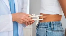 Ozempic frente a la endoscopia bariátrica: un doctor analiza estas dos vías para adelgazar