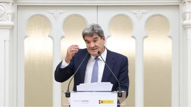 El Banco de España propone tocar el sistema electoral para frenar el bloqueo legislativo