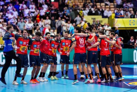 Los 'Hispanos' tumban a Francia en el Europeo y siguen soñando con la clasificación al Mundial