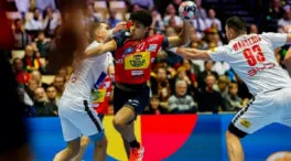 España firma un gran debut ante Serbia en el Europeo de balonmano