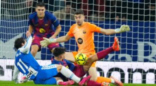 Luis de la Fuente convoca a Joan García y Víctor Muñoz en la última lista antes del Mundial