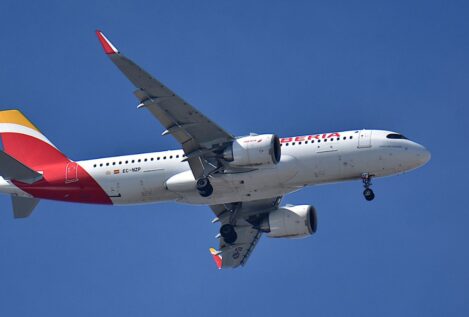 Iberia prevé reanudar sus vuelos a Venezuela en abril si se dan «plenas garantías de seguridad»