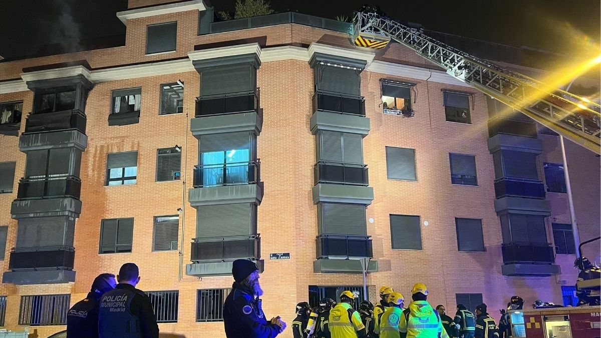 Los fallecidos en el incendio de Madrid son una mujer de 90 años y dos hermanos de 66 y 56