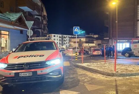 Al menos 40 muertos y 115 heridos tras el incendio en una estación de esquí en Suiza