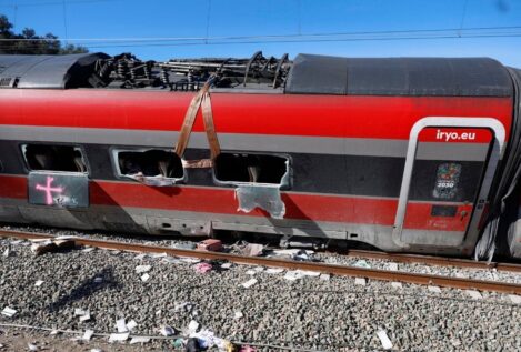 La última hora de los accidentes ferroviarios, en directo | ADIF desconoce en qué momento exacto chocaron los trenes