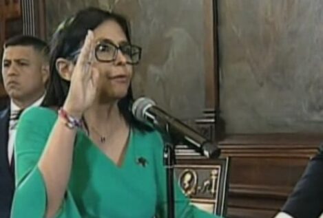 Delcy Rodríguez, investida como presidenta de Venezuela tras la captura de Nicolás Maduro