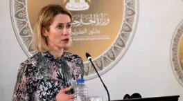 Los 27 se reunirán este martes para estudiar «sanciones más severas» contra Irán