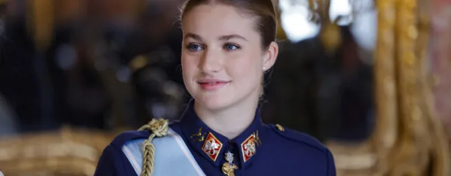 La vida murciana de Leonor, en cifras: de 40 horas de clase a 12 euros por su pub favorito