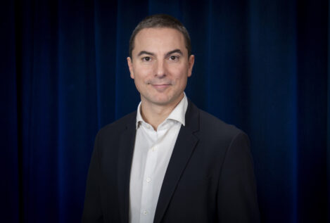 Juan Lobato: «El PSOE no debe llamar fachas a los votantes de Vox, tiene que entenderlos»