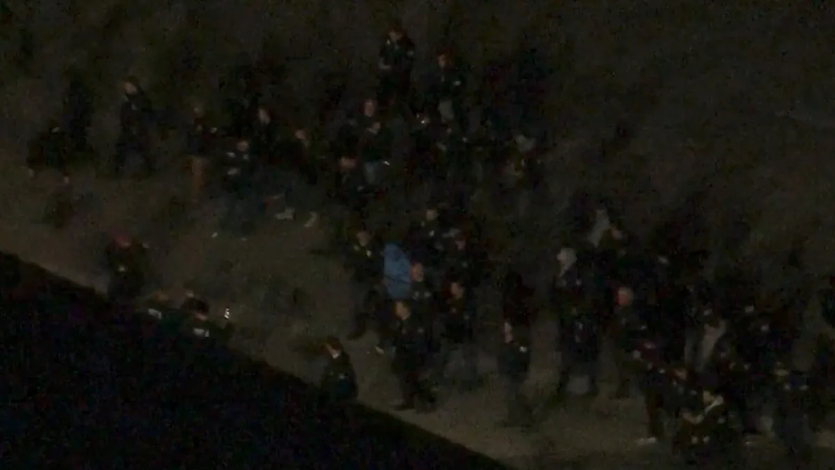 En directo | Maduro llega encapuchado y maniatado a Nueva York tras su detención